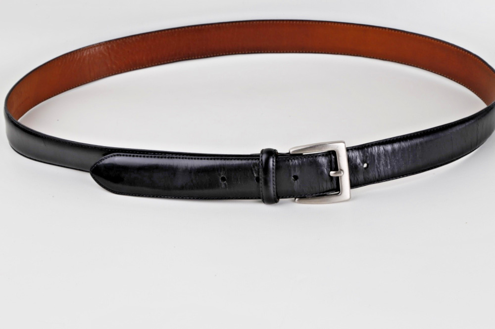 Coach Vintage Black Leather Belt Silver Buckle Size 36 / 90